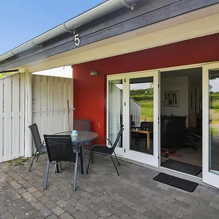 Apartment Erica - 6km From The Sea By Interhome